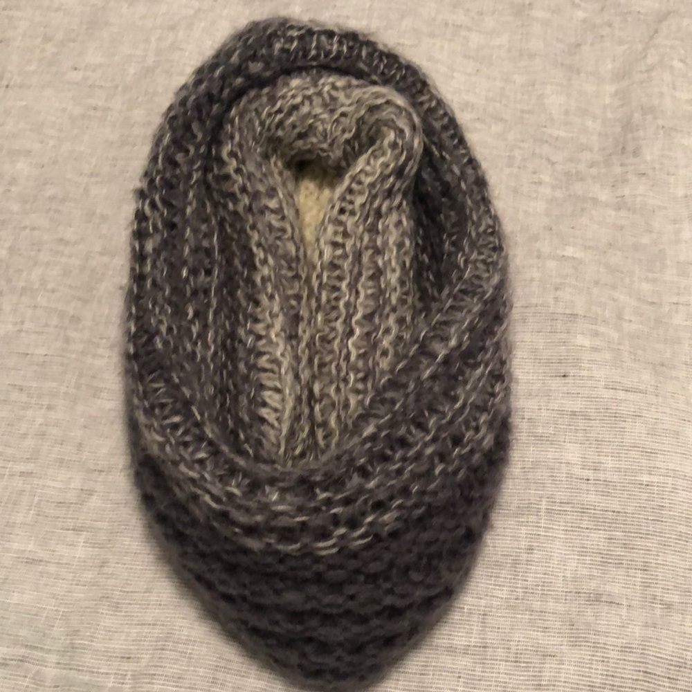 Multicolored scarf